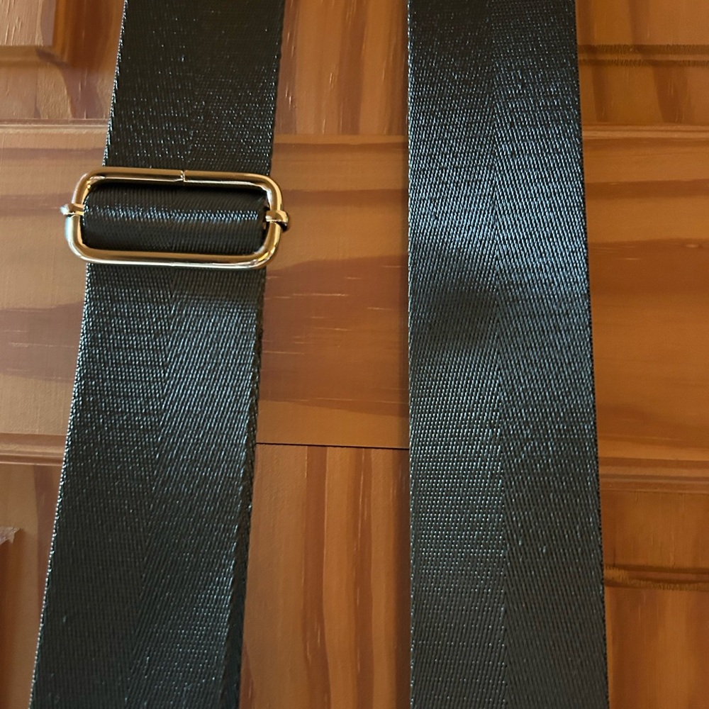Black Quilted Puffer Crossbody Bag with Wide Adjustable Strap - Picture 3 of 4